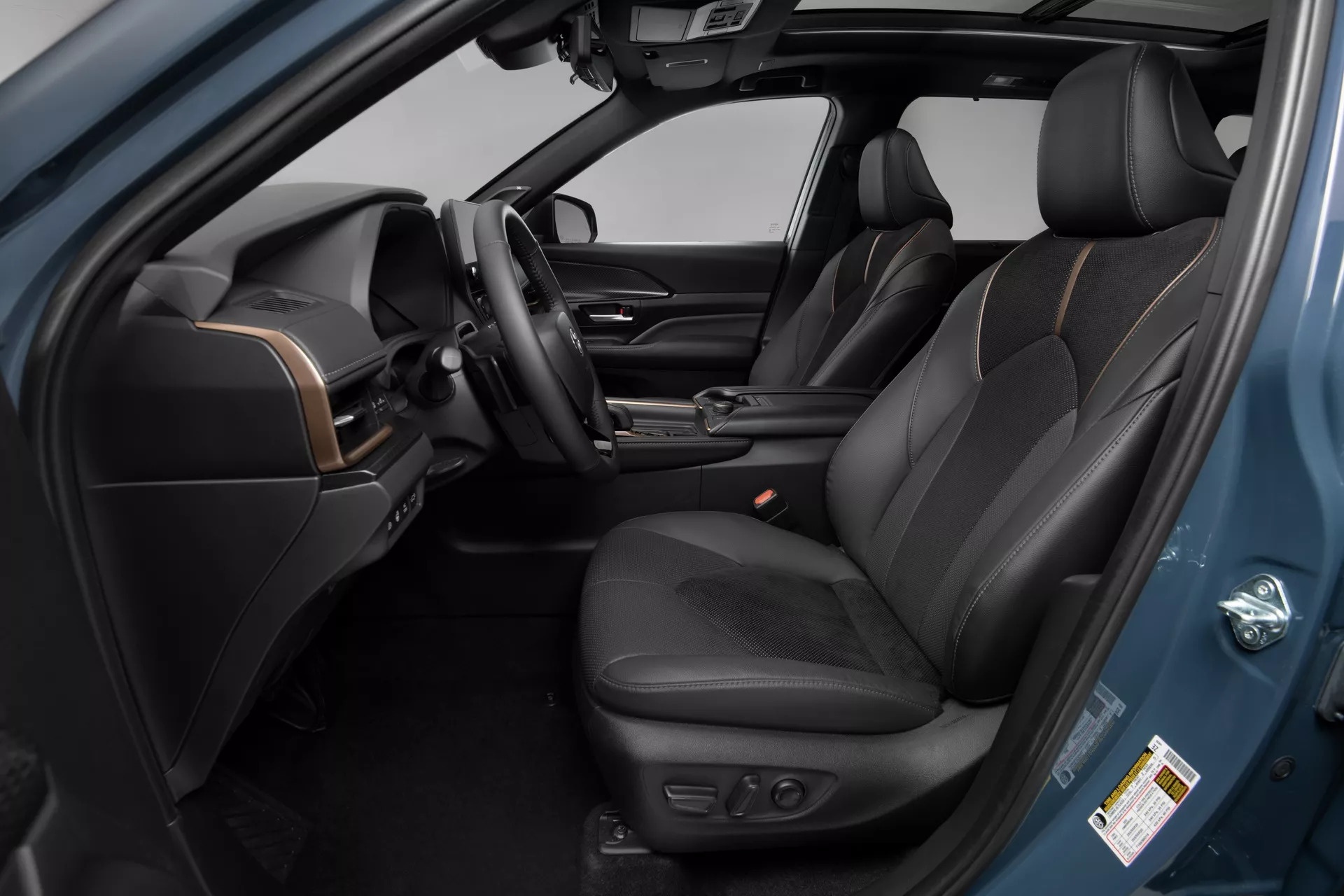Toyota,  Grand Highlander ảnh 10 Toyota,  Grand Highlander anh 10