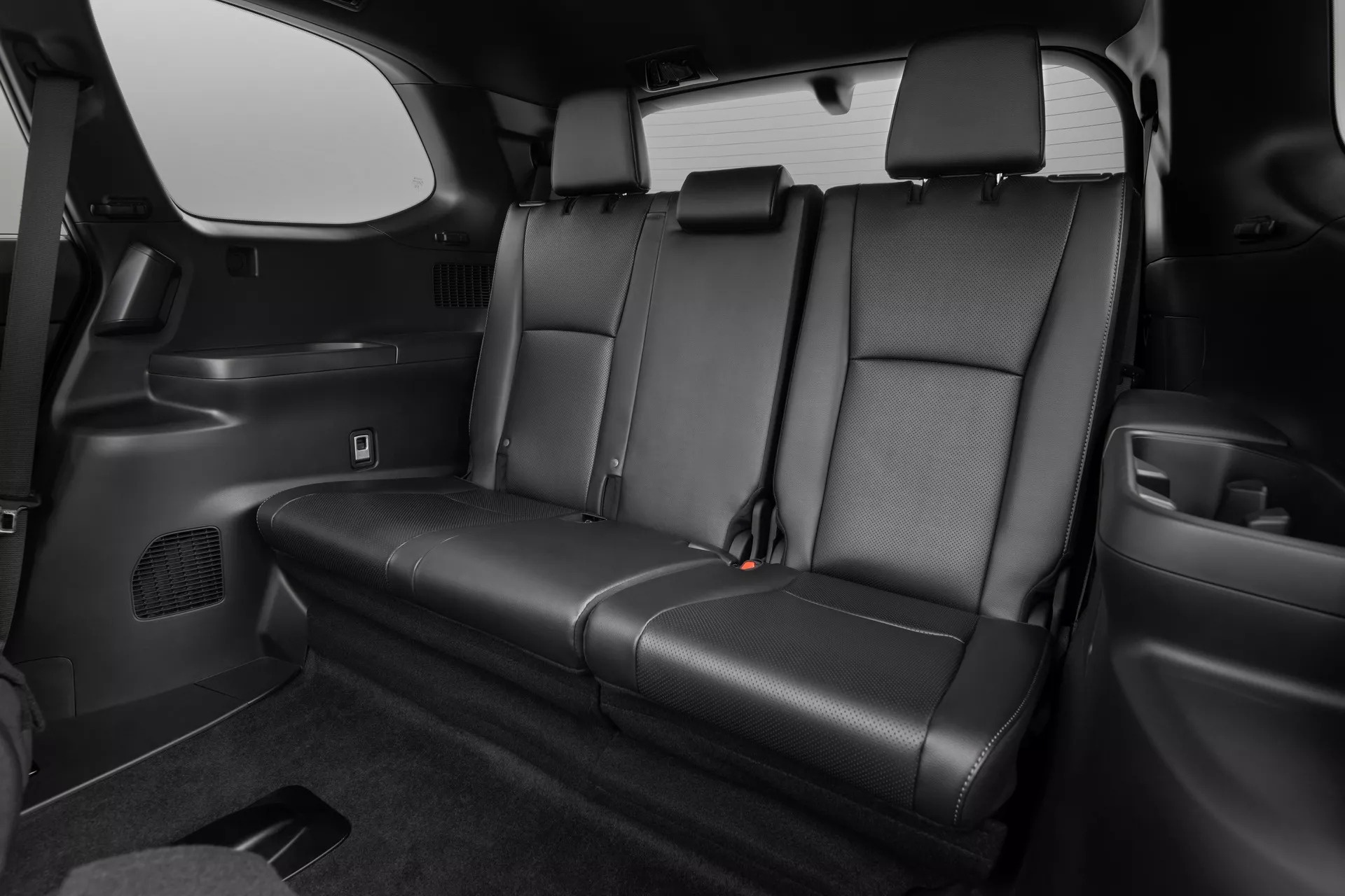Toyota,  Grand Highlander ảnh 2 Toyota,  Grand Highlander anh 2