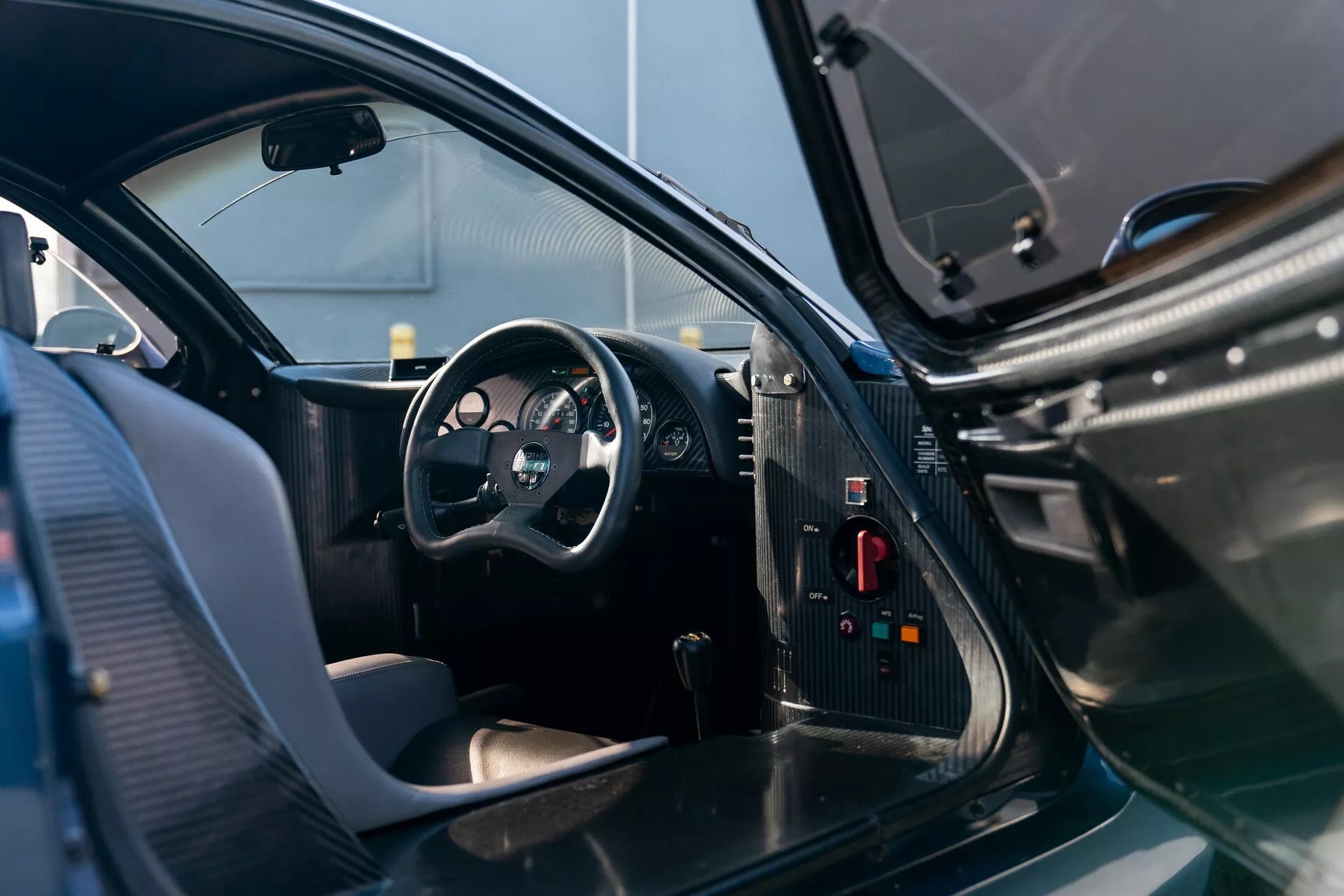 Jaguar,  XJR,  xe the thao anh 4