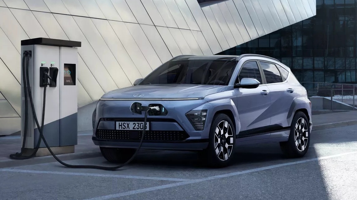 Xe dien Hyundai Kona se co phien ban dung 2 pin hinh anh