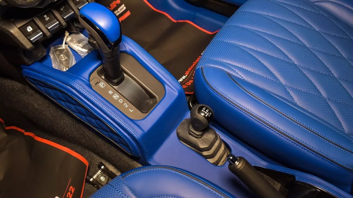 Suzuki,  Jimny,  SUV anh 8