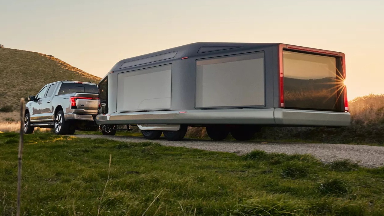 Chiec ro-mooc doc dao so huu cong nghe cua xe dien hinh anh