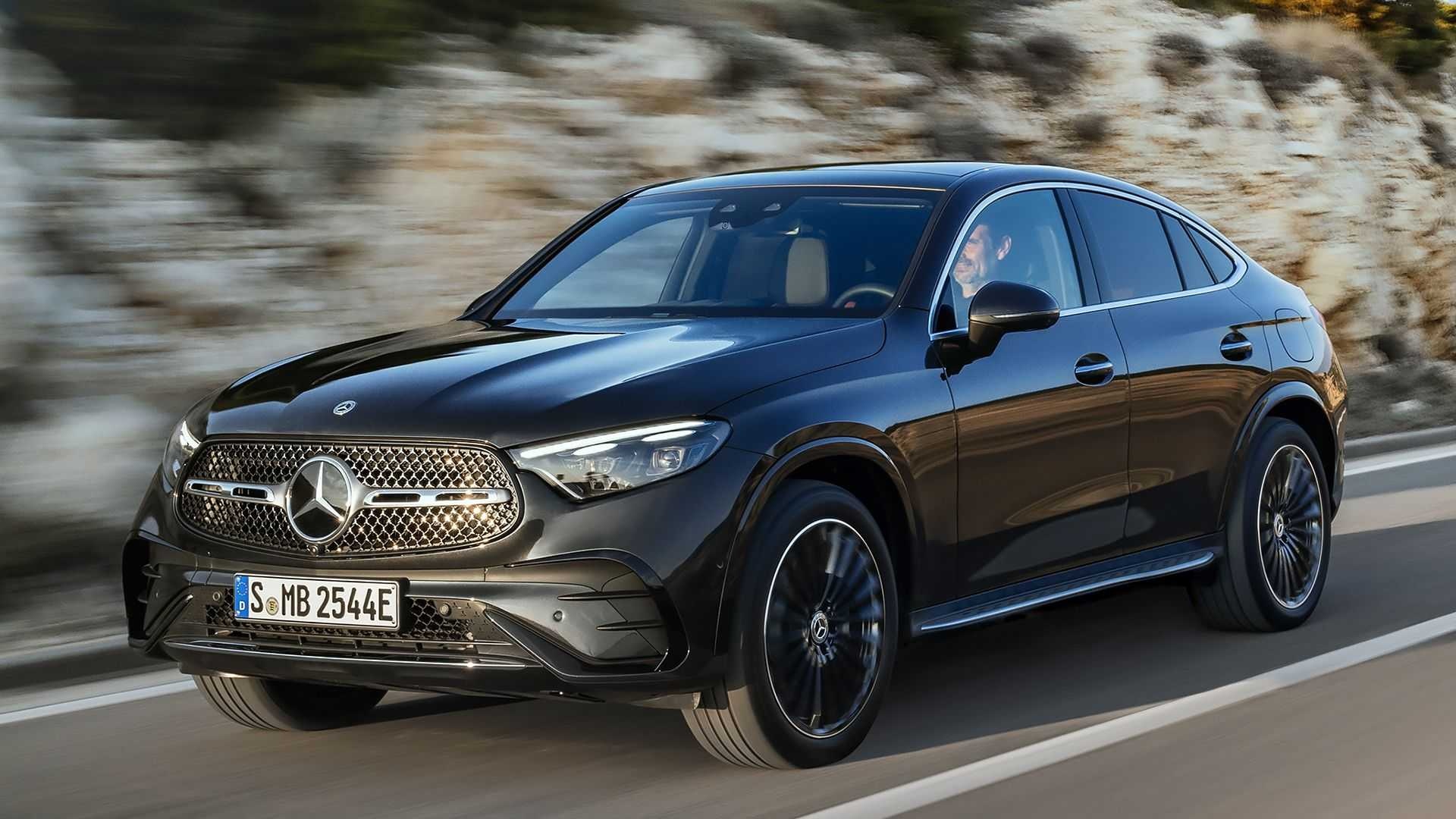 Mercedes-Benz GLC Coupe 2024 ra mat voi dong co 2.0L hinh anh