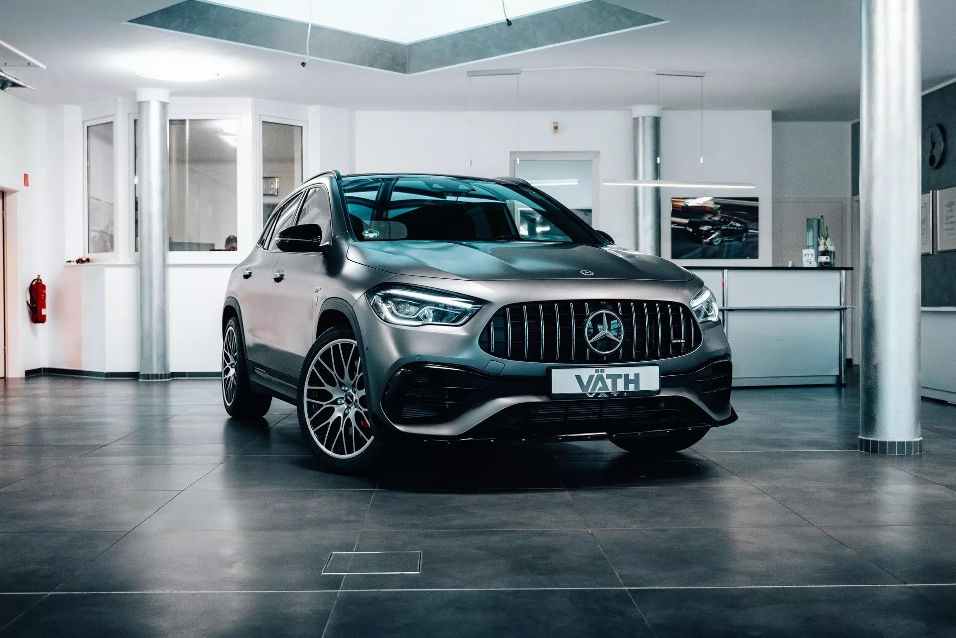 Mercedes-AMG, GLA 45S ảnh 1 Mercedes-AMG, GLA 45S anh 1