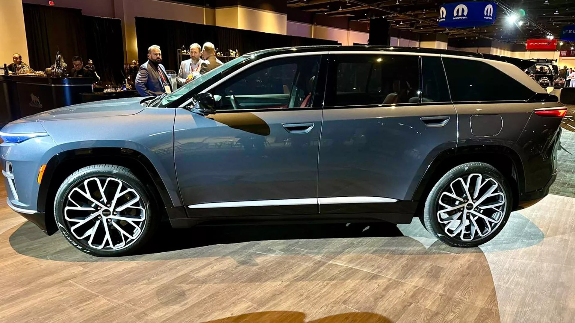 Jeep,  Wrangler,  Wagoneer anh 6