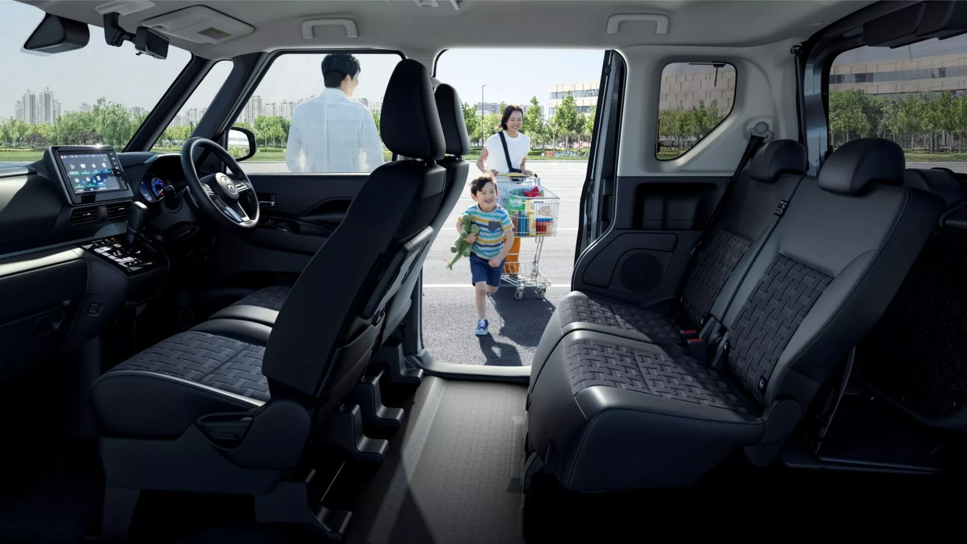 Mitsubishi,  Delica, anh 4