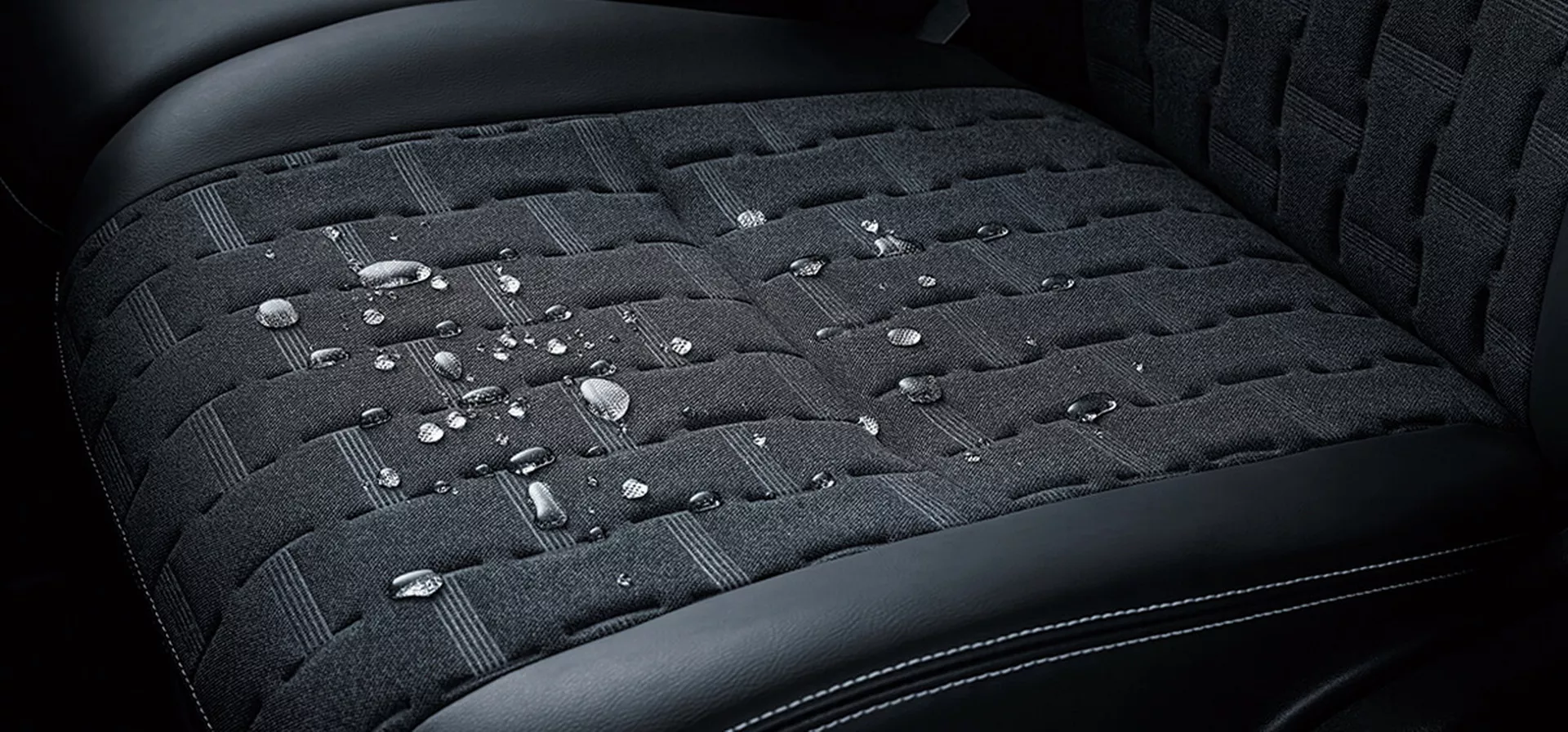 Mitsubishi,  Delica, anh 6