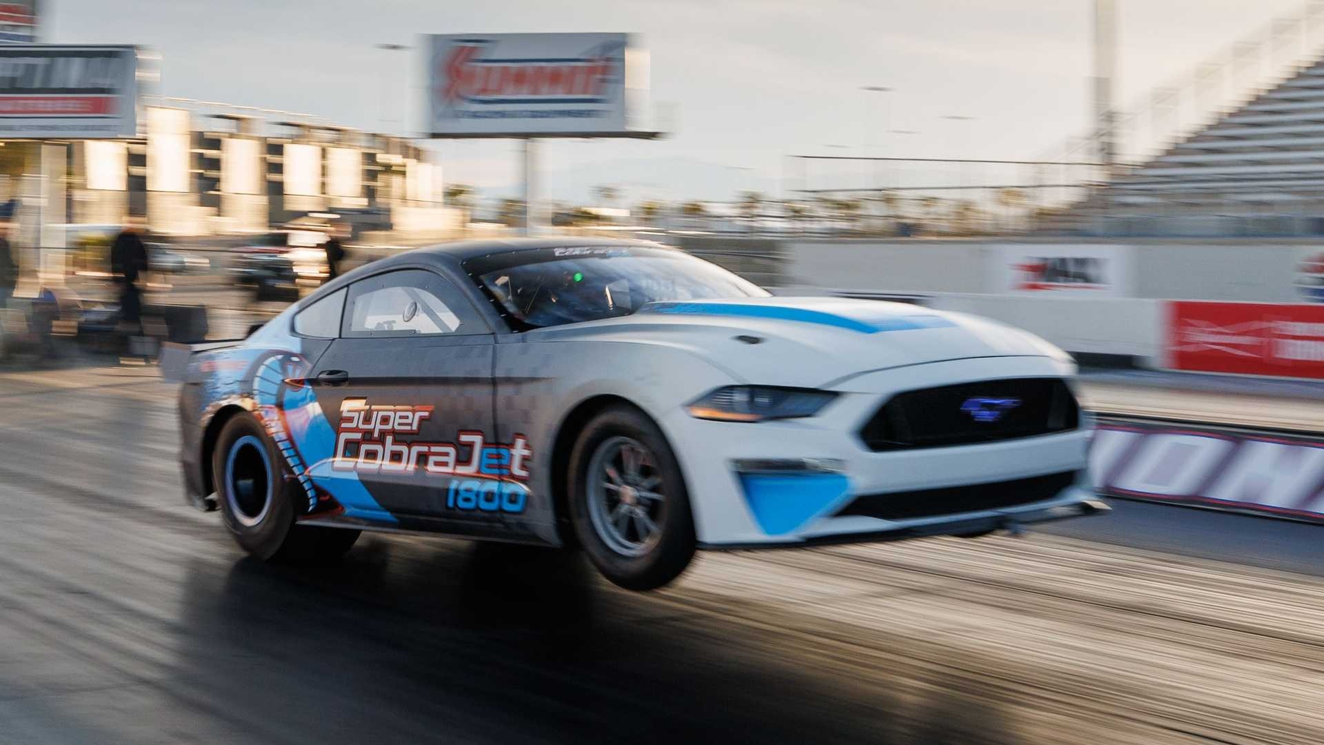 Ford,  Mustang ảnh 3 Ford,  Mustang anh 3