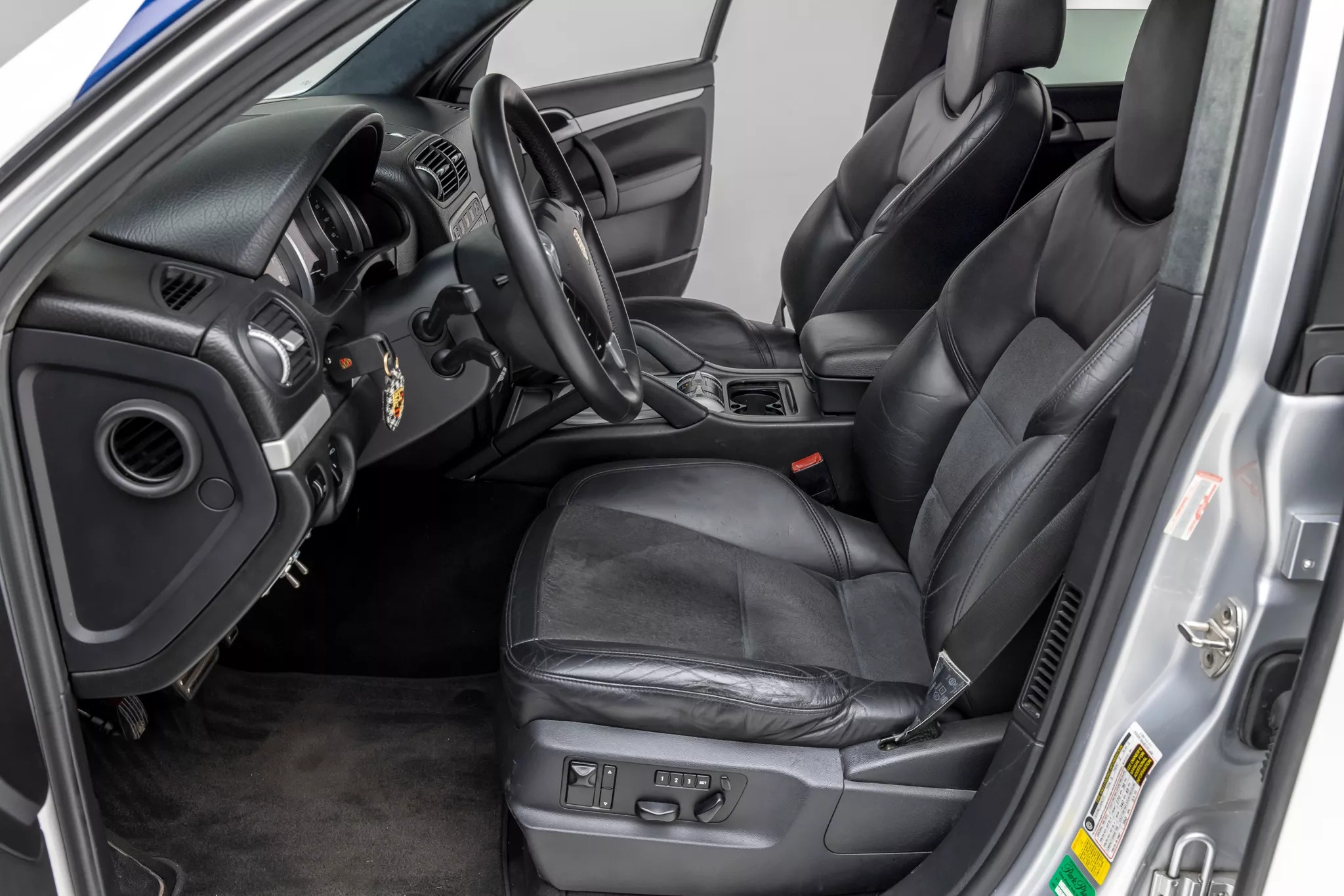 Porsche,  Cayenne ảnh 5 Porsche,  Cayenne anh 5