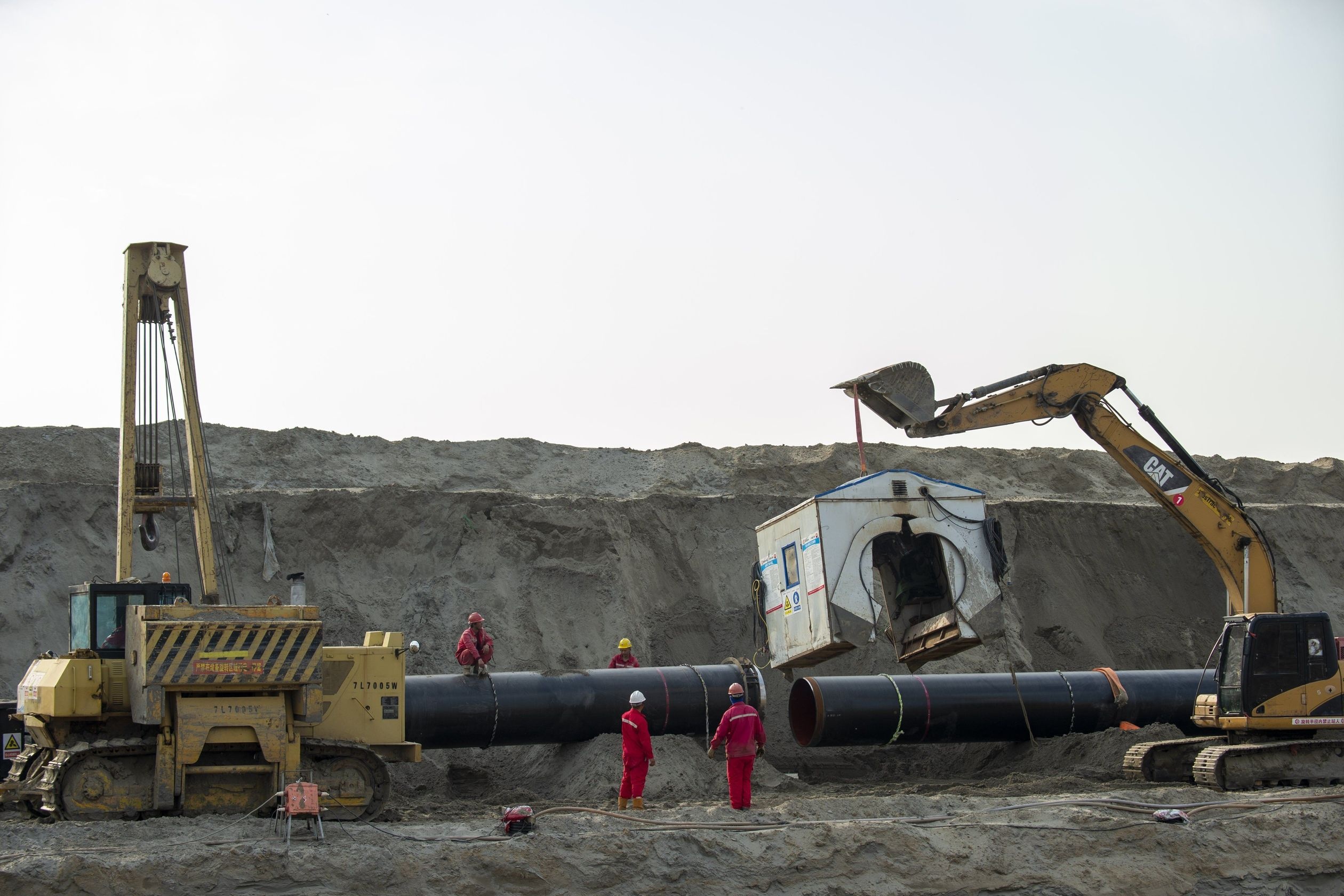 cuoc khung hoang Ukraine,  khi tu nhien hoa long,  duong ong dan khi dot anh 3