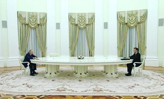 Tiet lo hiem thay ve cuoc dien dam giua ong Putin va ong Macron hinh anh