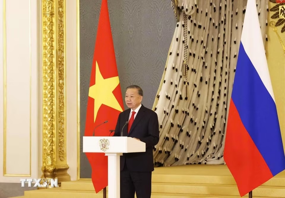 tổng b&iacute; thư ảnh 4
