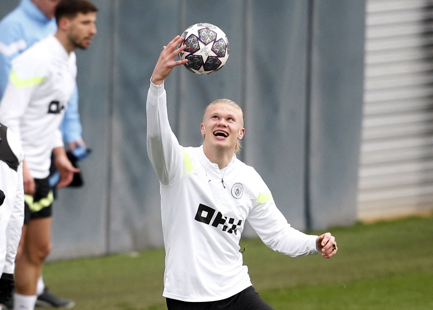 Man City khong voi vang voi chan thuong cua Haaland hinh anh