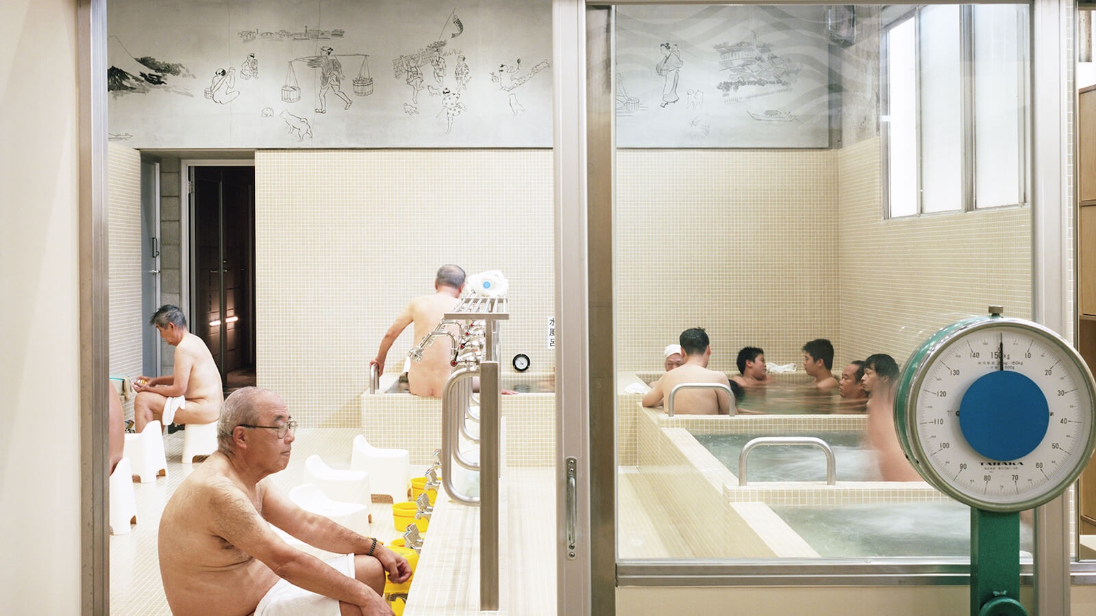 Tuong lai mo mit cho cac nha tam cong cong Han Quoc, Nhat Ban hinh anh