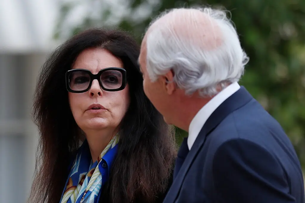 Nguoi Phap giau anh 2