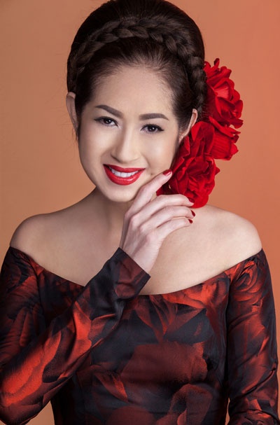 Ý Lan,  Sa mạc tình yêu ảnh 1 Y Lan,  Sa mac tinh yeu anh 1