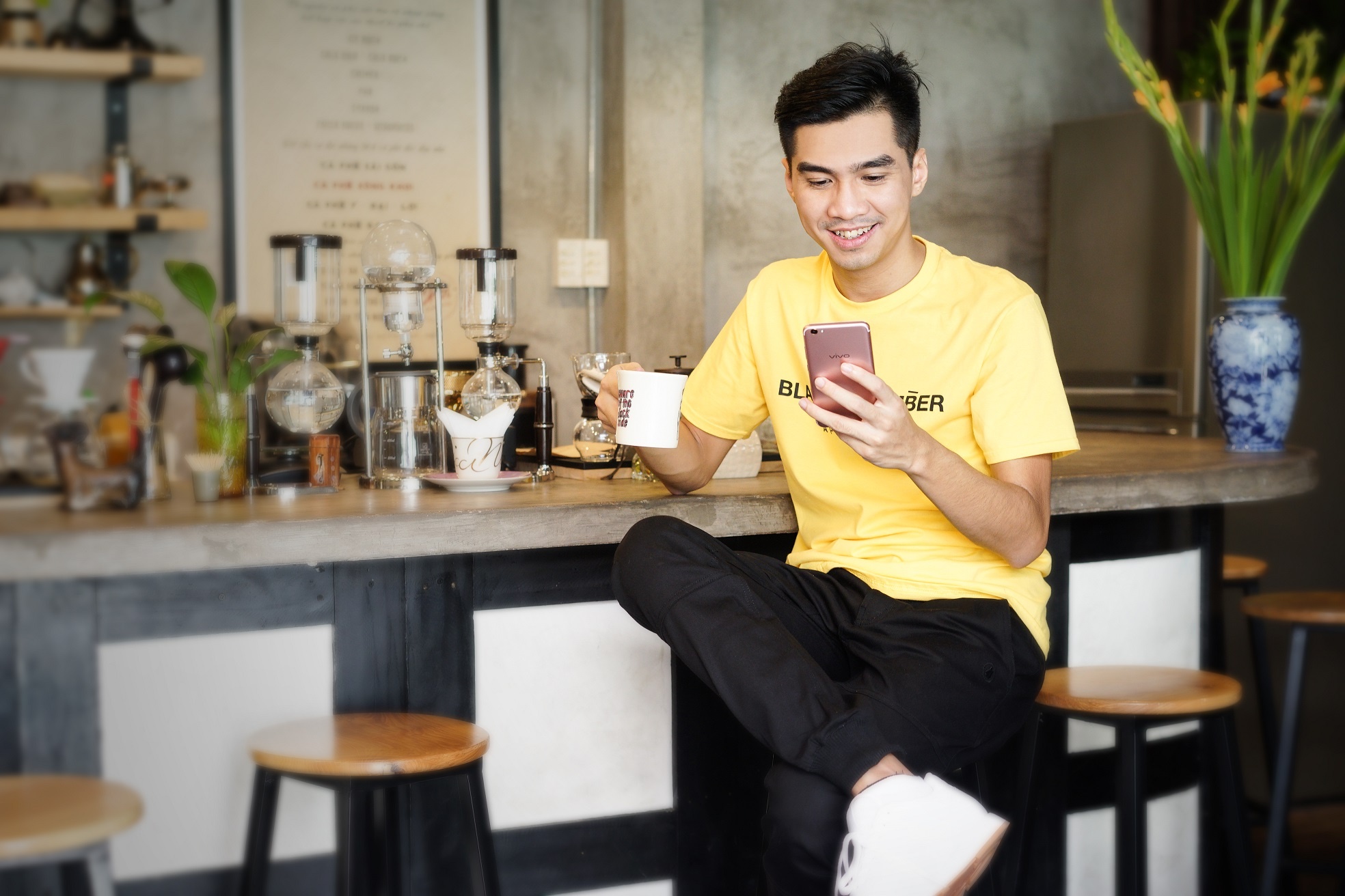 Vivo V5s ảnh 3 Vivo V5s anh 3