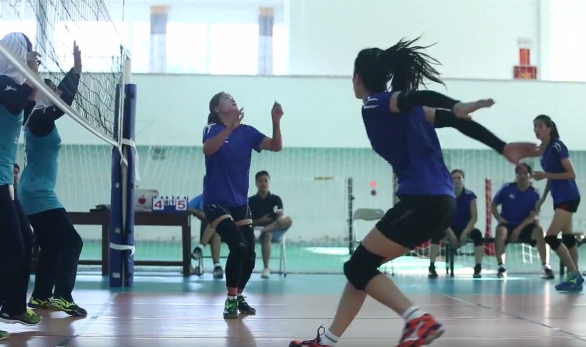 Tuyen bong chuyen Viet Nam dau tap Iran truoc them SEA Games 2017 hinh anh