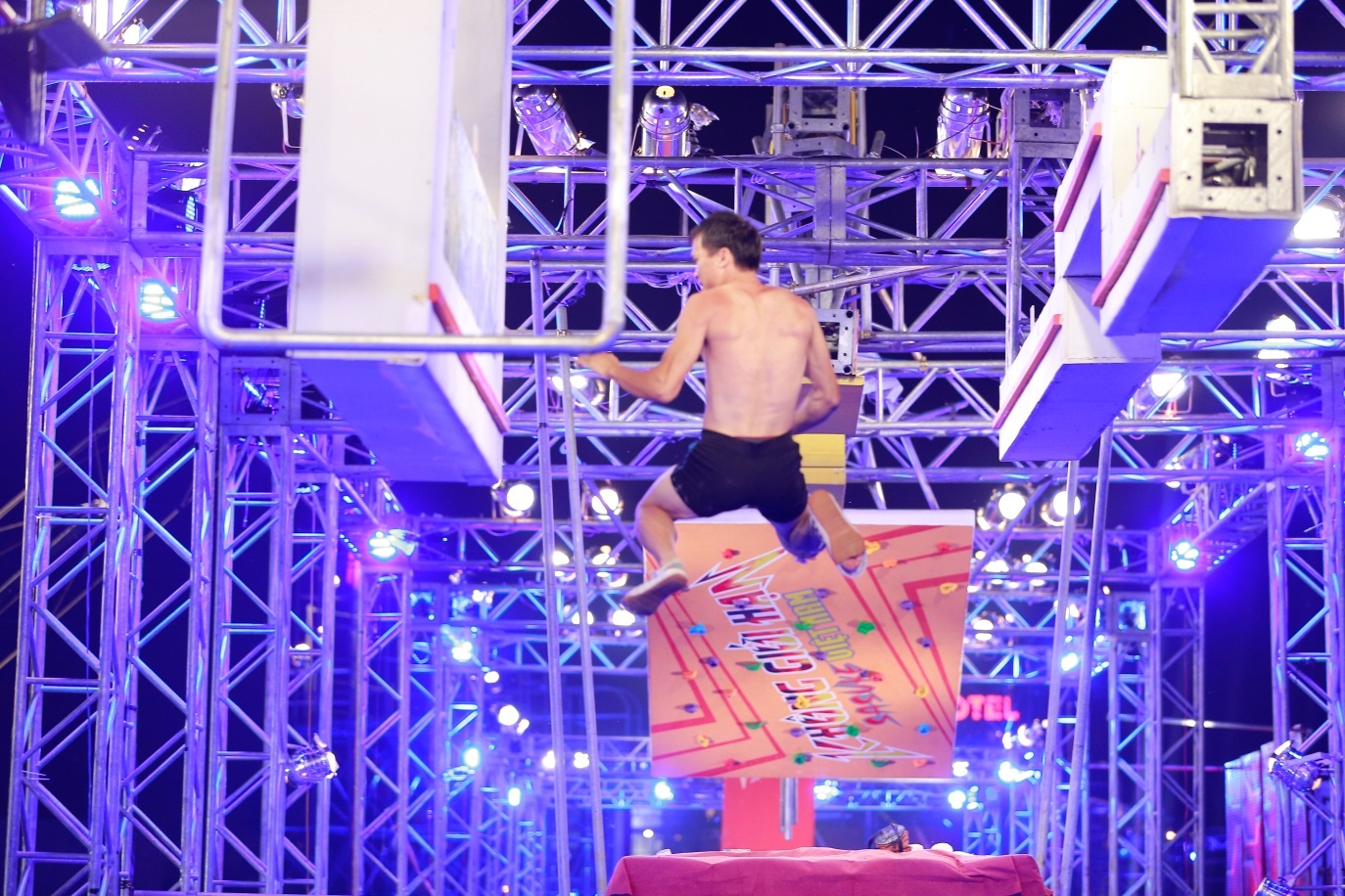 Sasuke Viet Nam anh 4