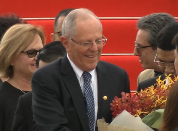 Tong thong Peru danh gia cao Viettel tai hoi nghi APEC hinh anh