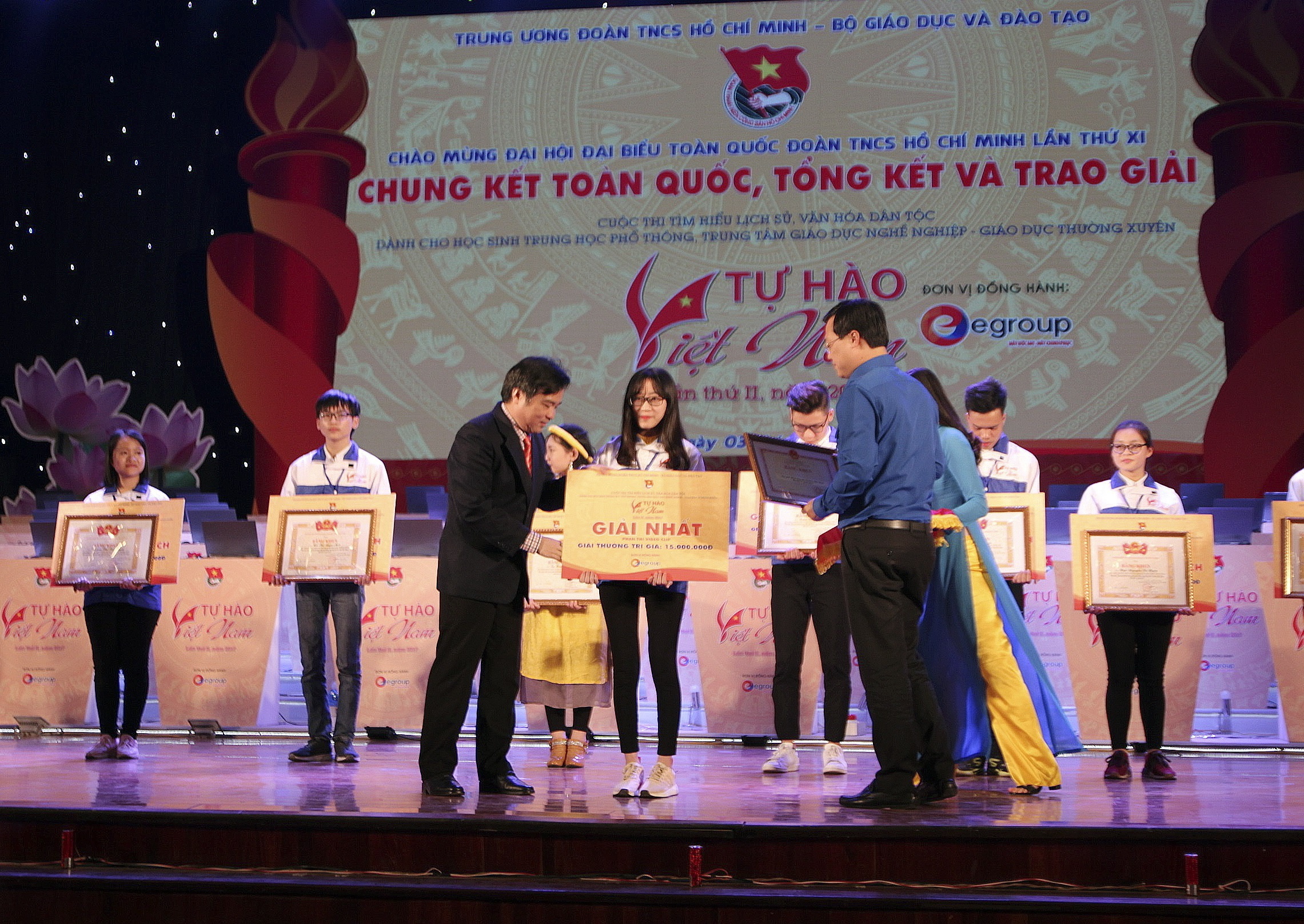 Cong ty Co phan tap doan giao duc Egroup anh 5