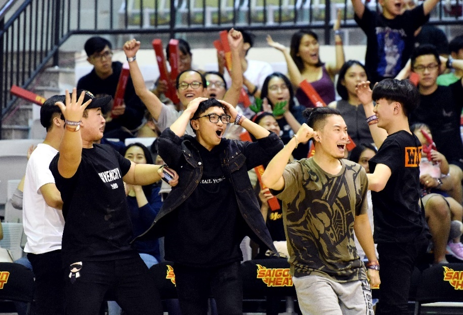 Truyen hinh FPT anh 1