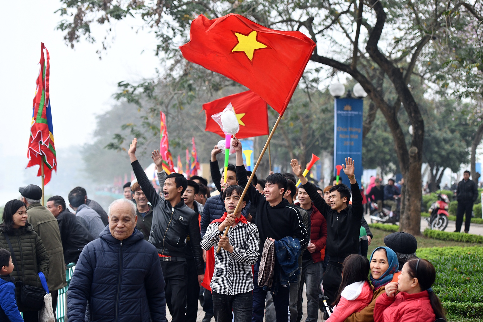 Vietnam Airlines anh 11