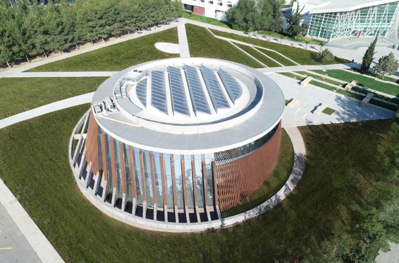 Cyprus International University anh 1