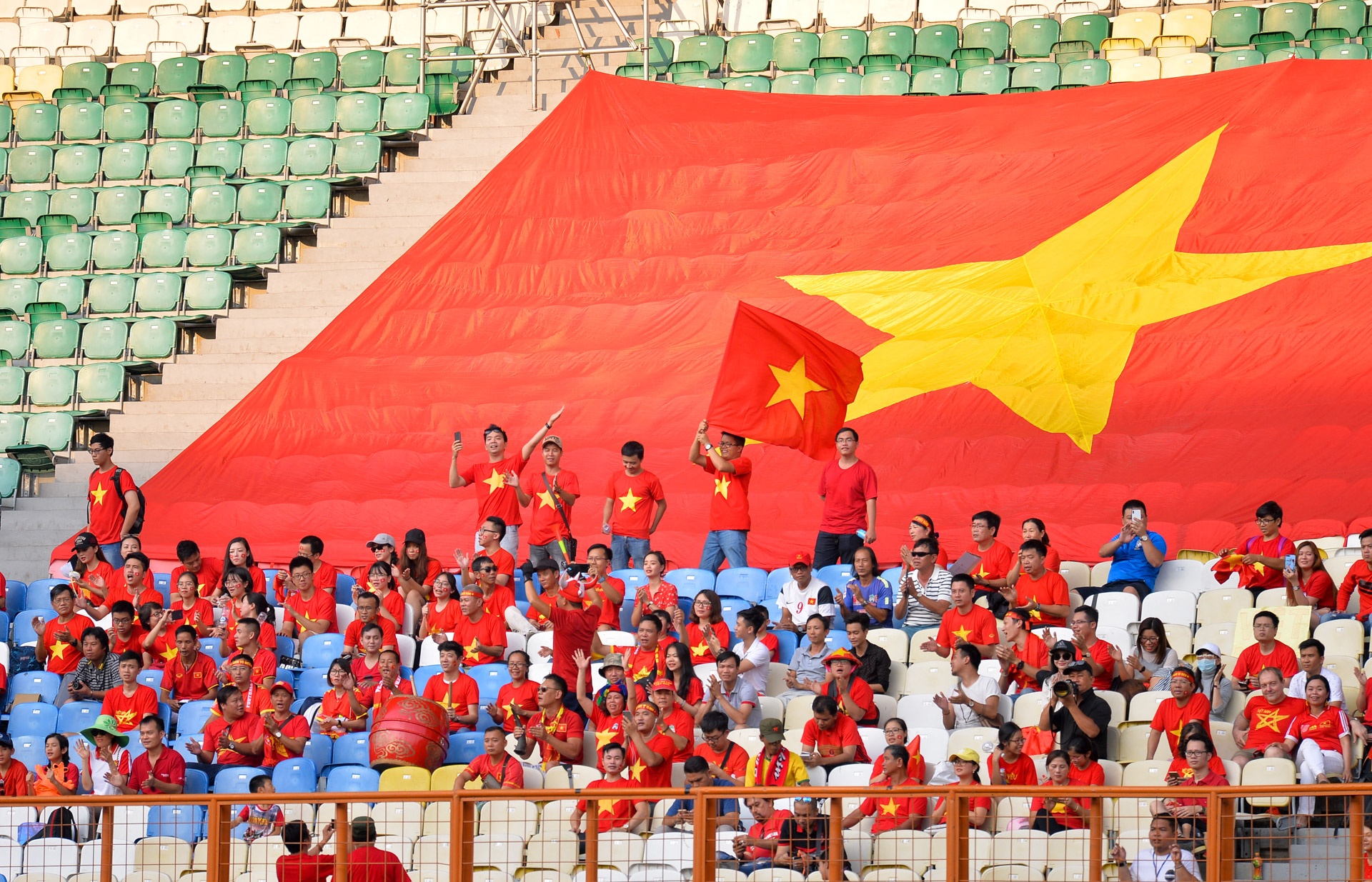 Sting ảnh 1 Sting anh 1