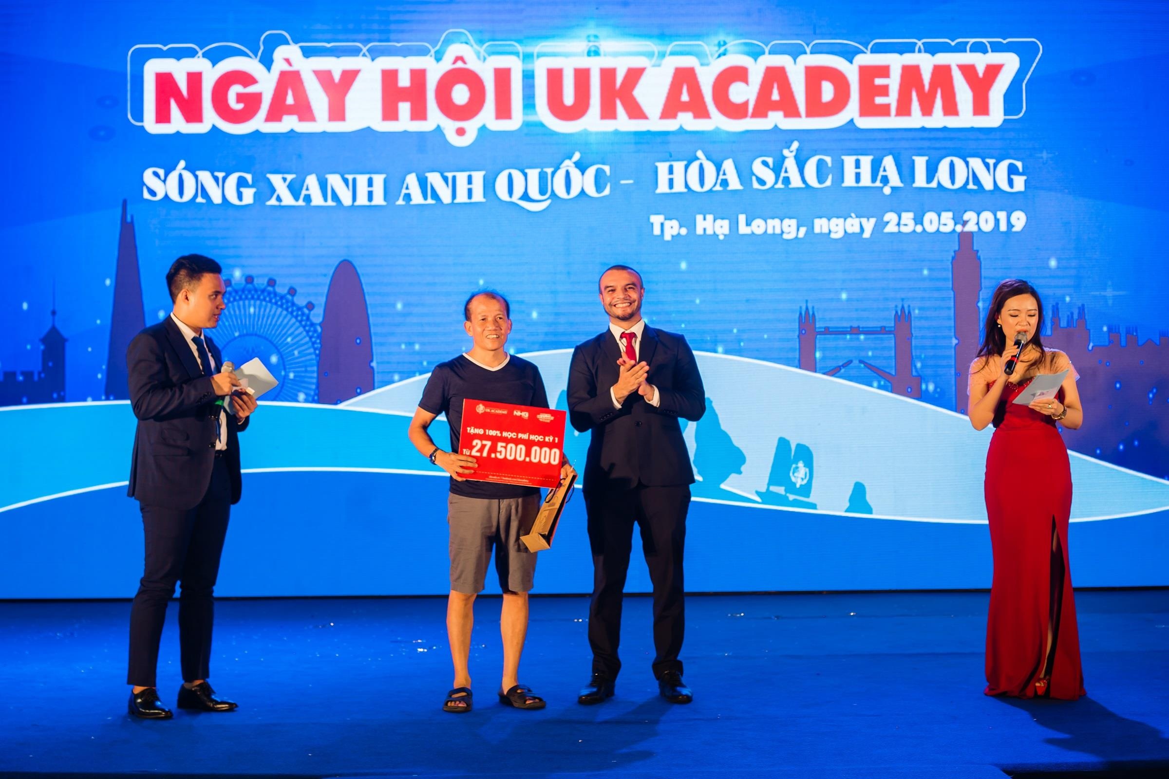 UK Academy anh 7