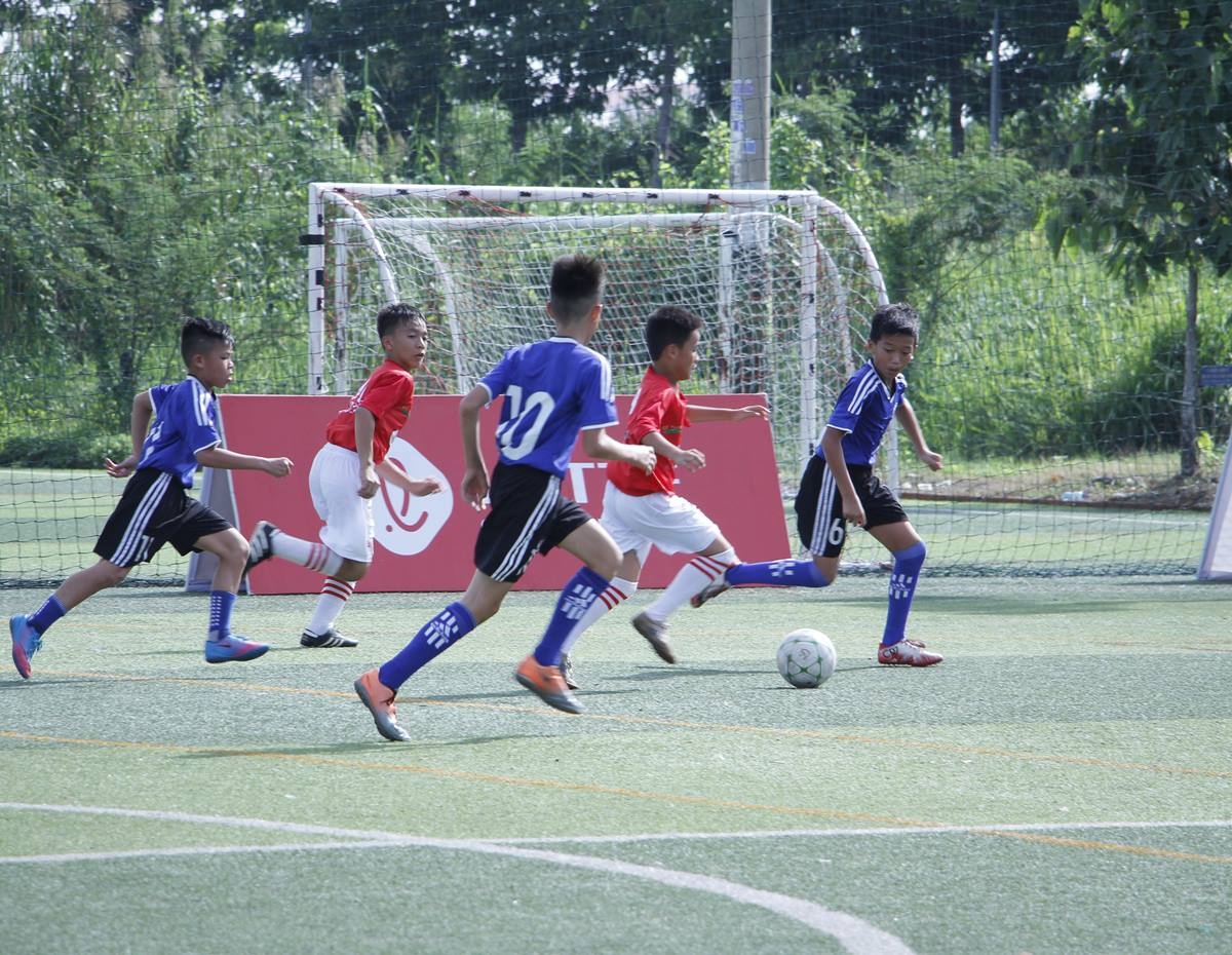 Cau thu nhi 2018 - hanh trinh uom mam nhung tai nang bong da Viet hinh anh