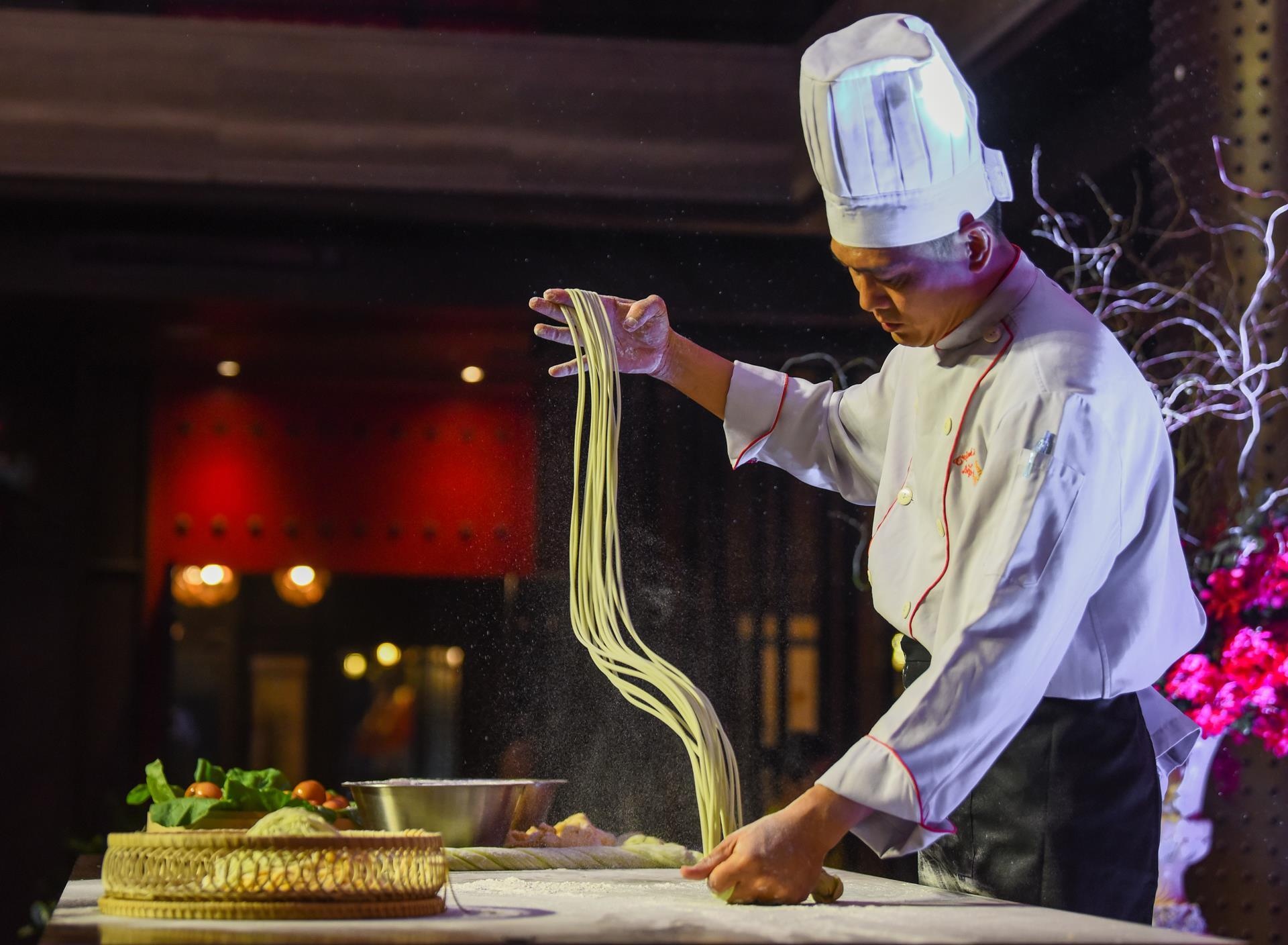 Video - Chiem nguong mon kungfu mi keo doc dao o Ha Noi hinh anh