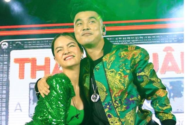 Dem nhac Thanh Xuan’s Greatest Hits don tim fan voi loat hit song ca hinh anh