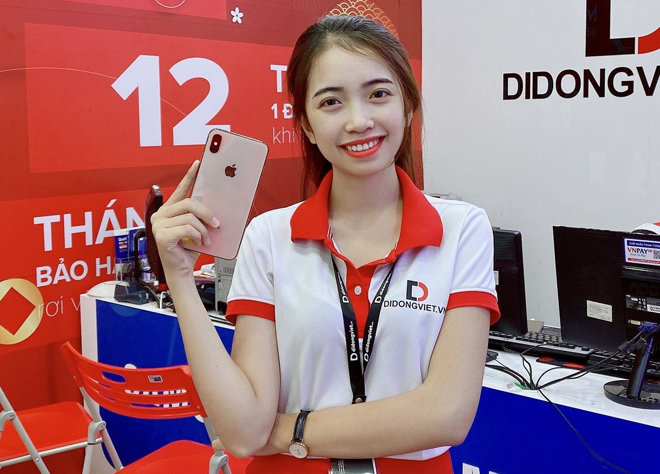 iPhone XS Max gia tu 15,2 trieu dong tai Di Dong Viet hinh anh