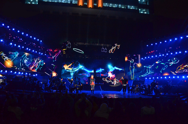 Vũ khúc ánh sáng ảnh 2 Vu khuc anh sang anh 2