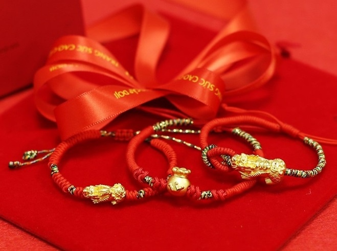 tang gi ngay Valentine,  mua trang suc tang Valentine anh 6