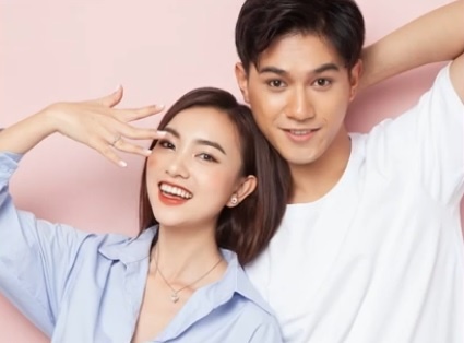 Valentine nay, sao khong tang nang trang suc 'da khieu vu' Swarovski? hinh anh