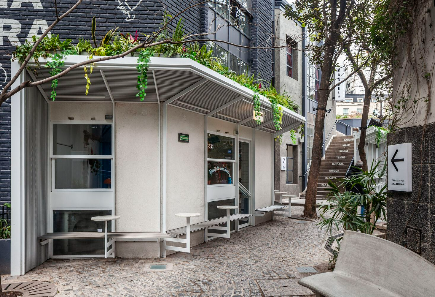 khu pho thuong mai anh 5