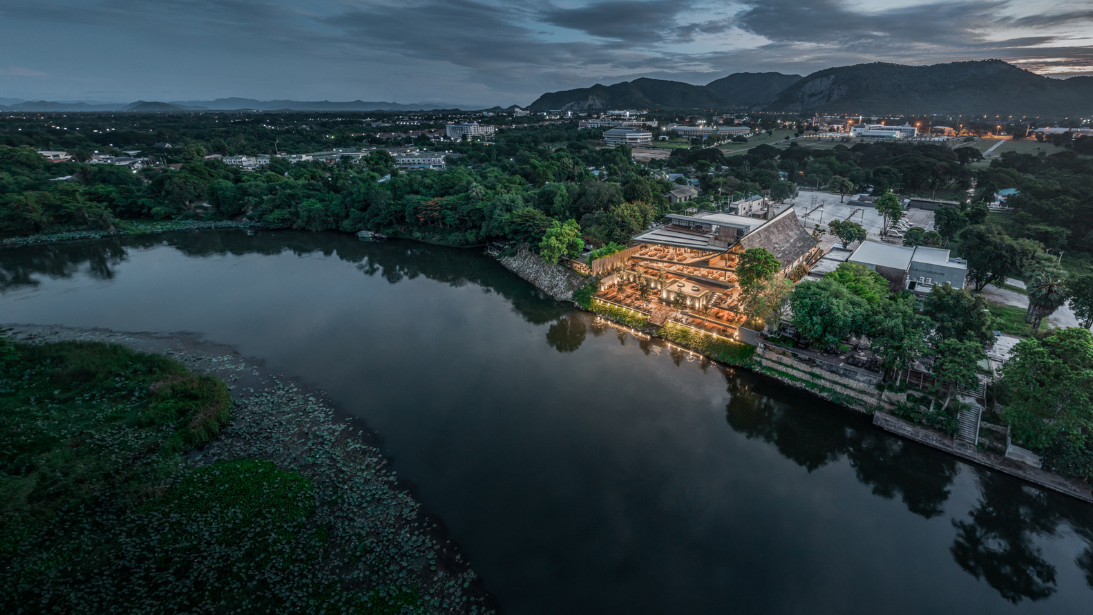 thiet ke nha hang anh 9