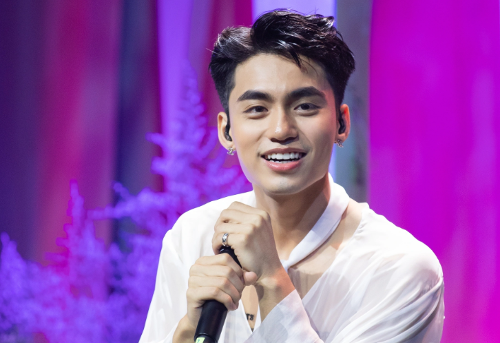 '22' cua Mono - nhac tot, loi sao rong hinh anh