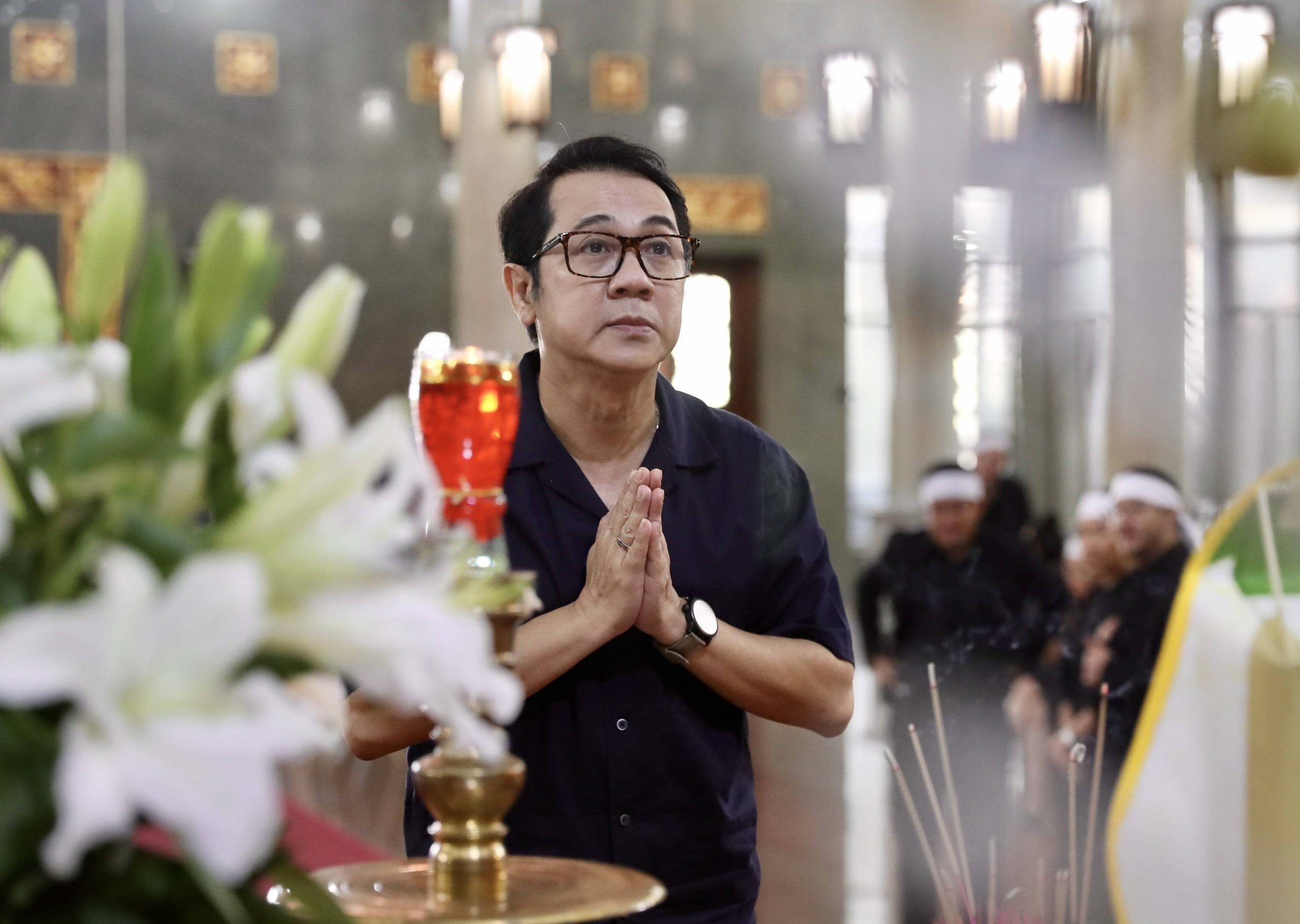 lễ tang Thẩm Thuý Hằng ảnh 8 le tang Tham Thuy Hang anh 8