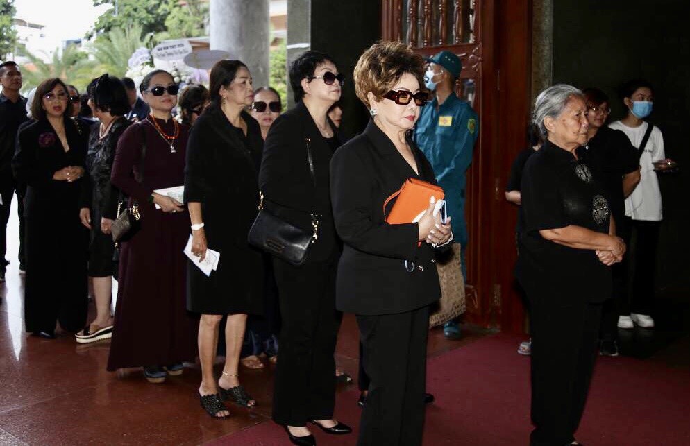 tham thuy hang anh 3