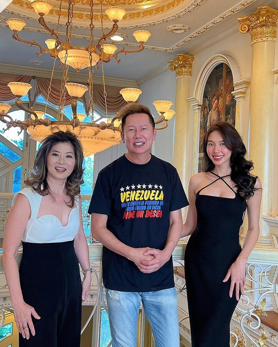 Chu tich Miss Grand International anh 11