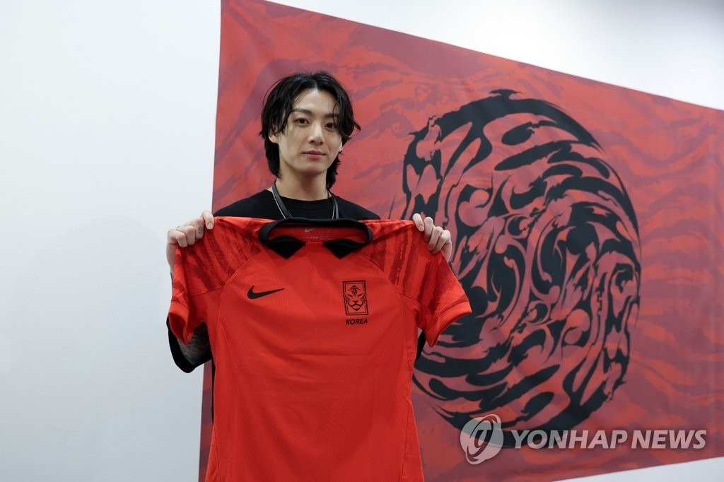 Jungkook hát ở World Cup ảnh 5 Jungkook hat o World Cup anh 5