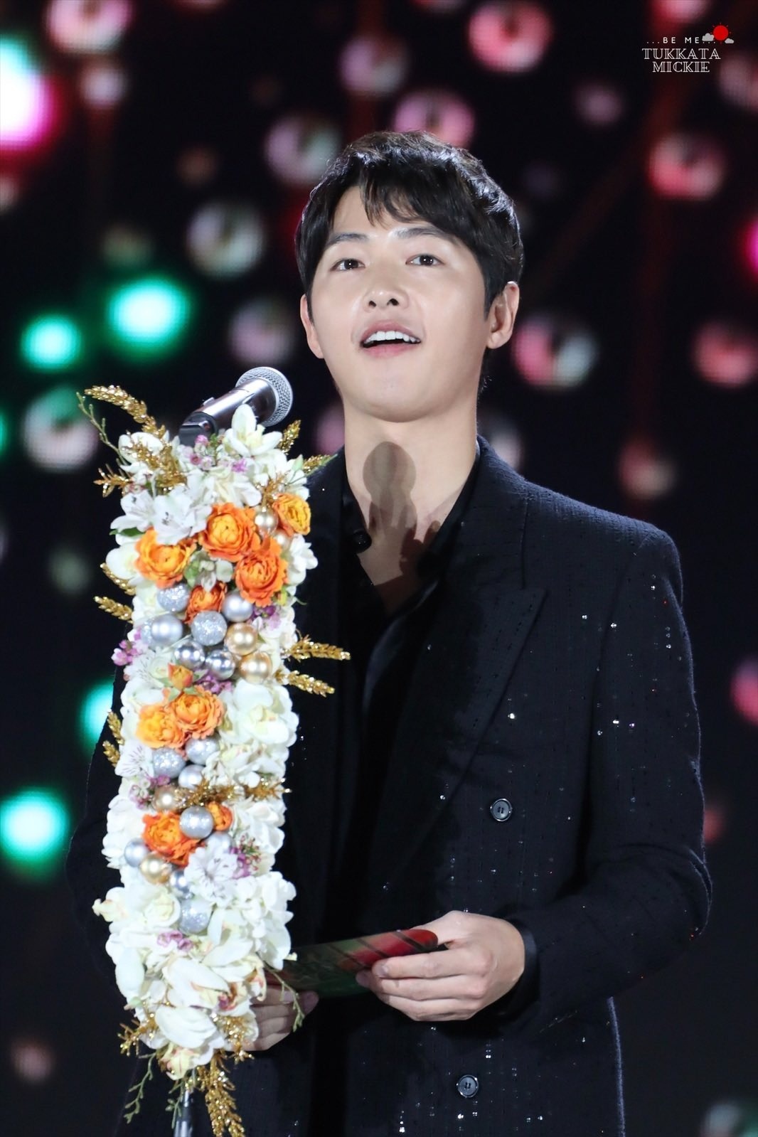 Song Joong Ki hen ho anh 2