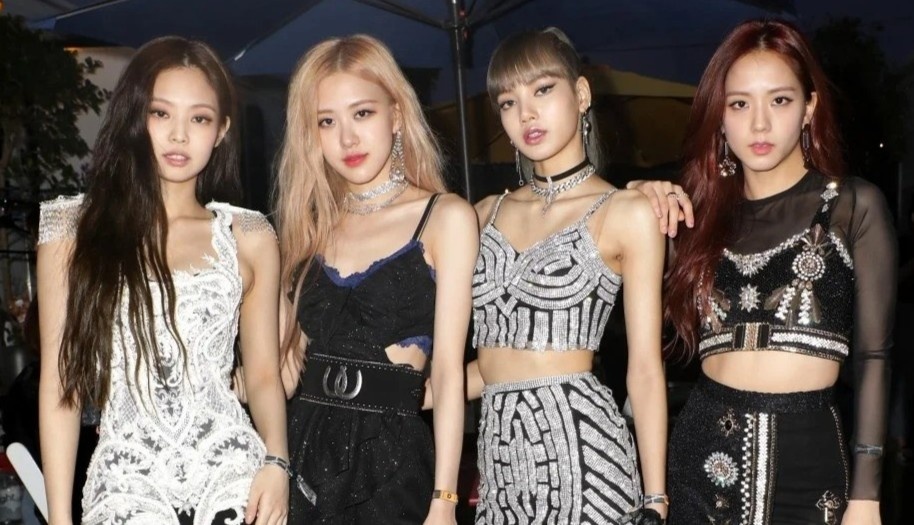 BlackPink va doi hinh bieu dien Coachella 2023 hinh anh