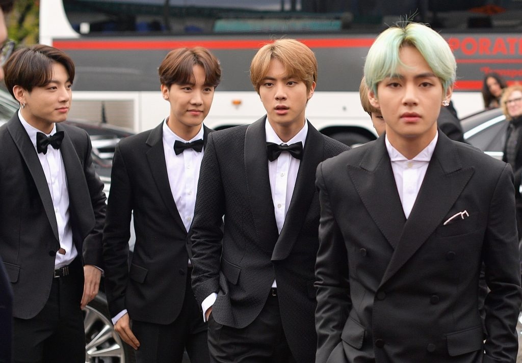 Ly do BTS that bai tai Grammy 3 nam lien tiep hinh anh