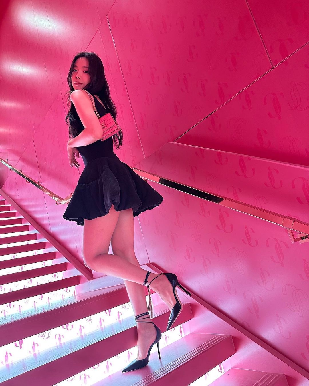 Agency ảnh 6 Agency anh 6