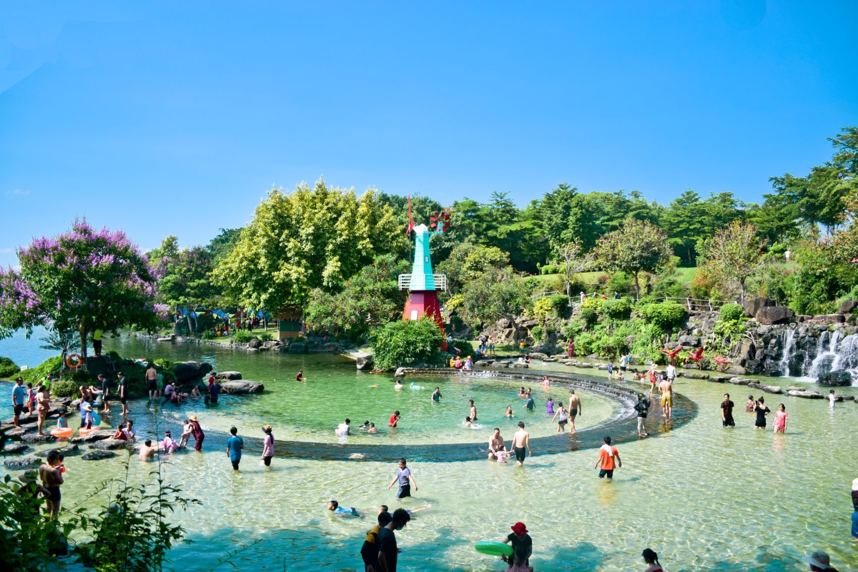 Du lich Viet Nam anh 2