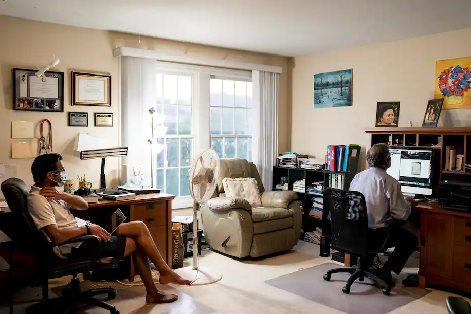 Bac si chua Covid truc tuyen anh 4